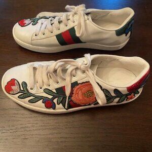 AUTHENTIC GUCCI ACE FLORAL EMBROIDERED SNEAKERS SHOES US 6 EU 36